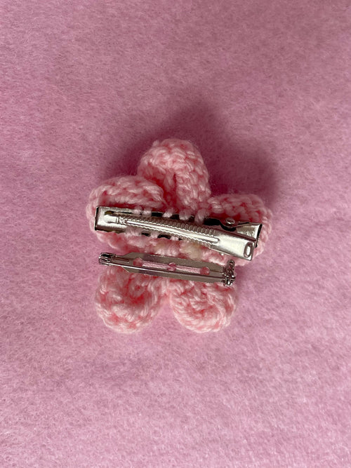 Flower pins (pink and white)